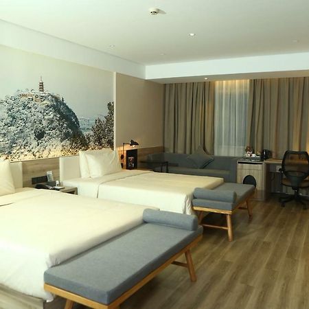 Atour Hotel Nantong Eksteriør bilde